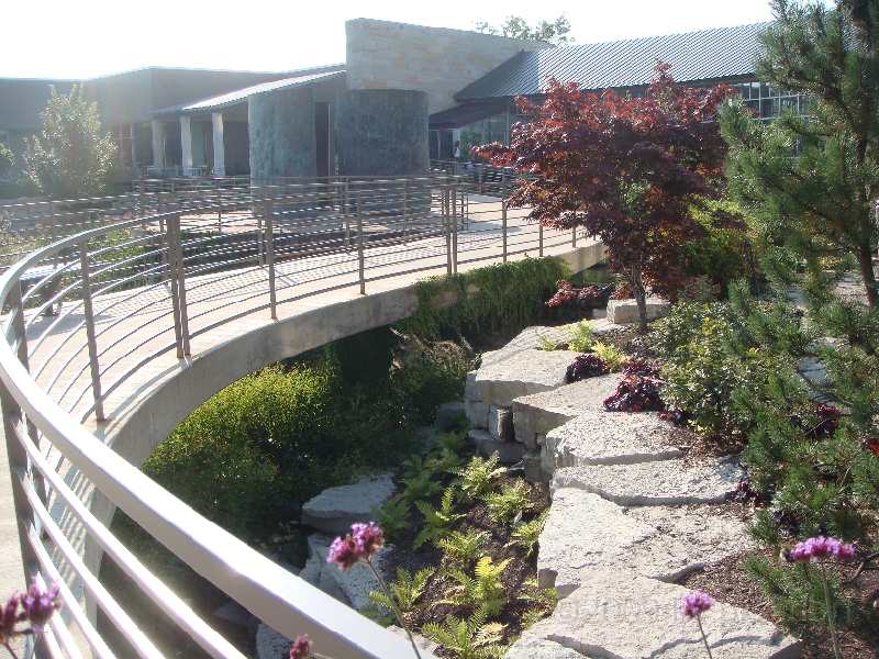 Western Michigan [2009] 202.JPG - Scenes from Frederik Meijer Gardens & Sculpture Park.